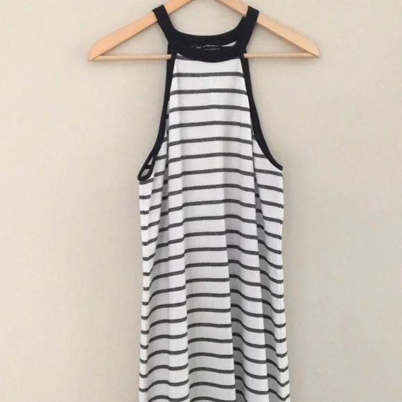 The Fifth Label -stripe dress - Size-Lg -Blk&White - Picture 4 of 5